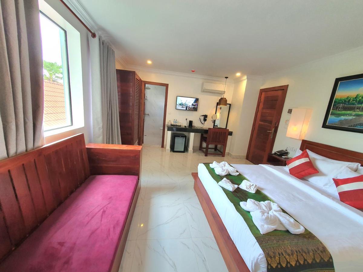 Darling Pub Hostel Siem Reap Exteriör bild