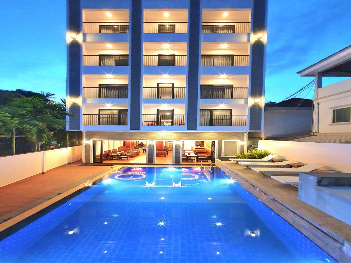 Darling Pub Hostel Siem Reap Exteriör bild