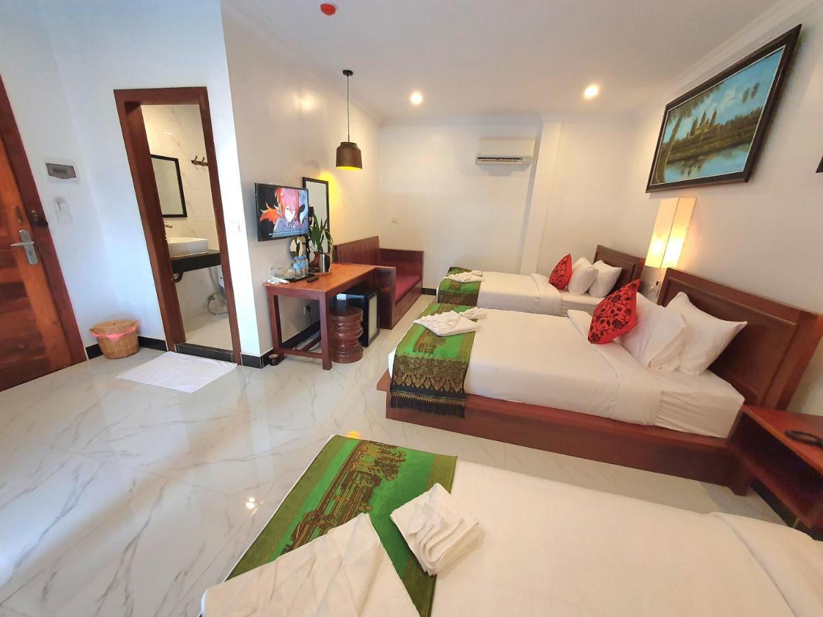Darling Pub Hostel Siem Reap Exteriör bild