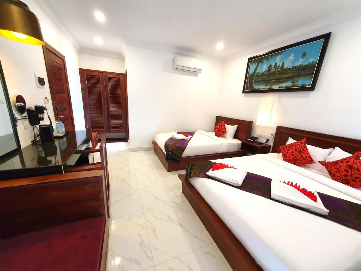 Darling Pub Hostel Siem Reap Exteriör bild