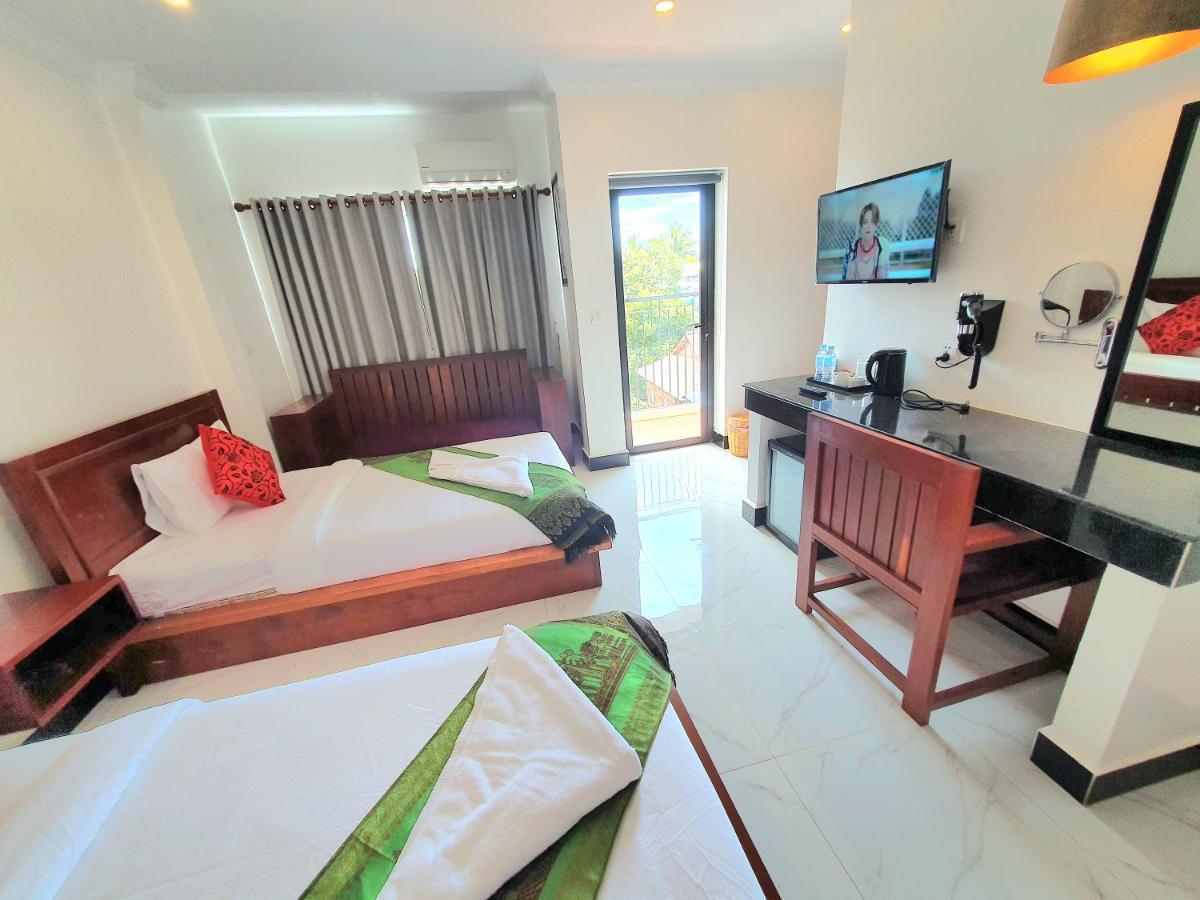 Darling Pub Hostel Siem Reap Exteriör bild