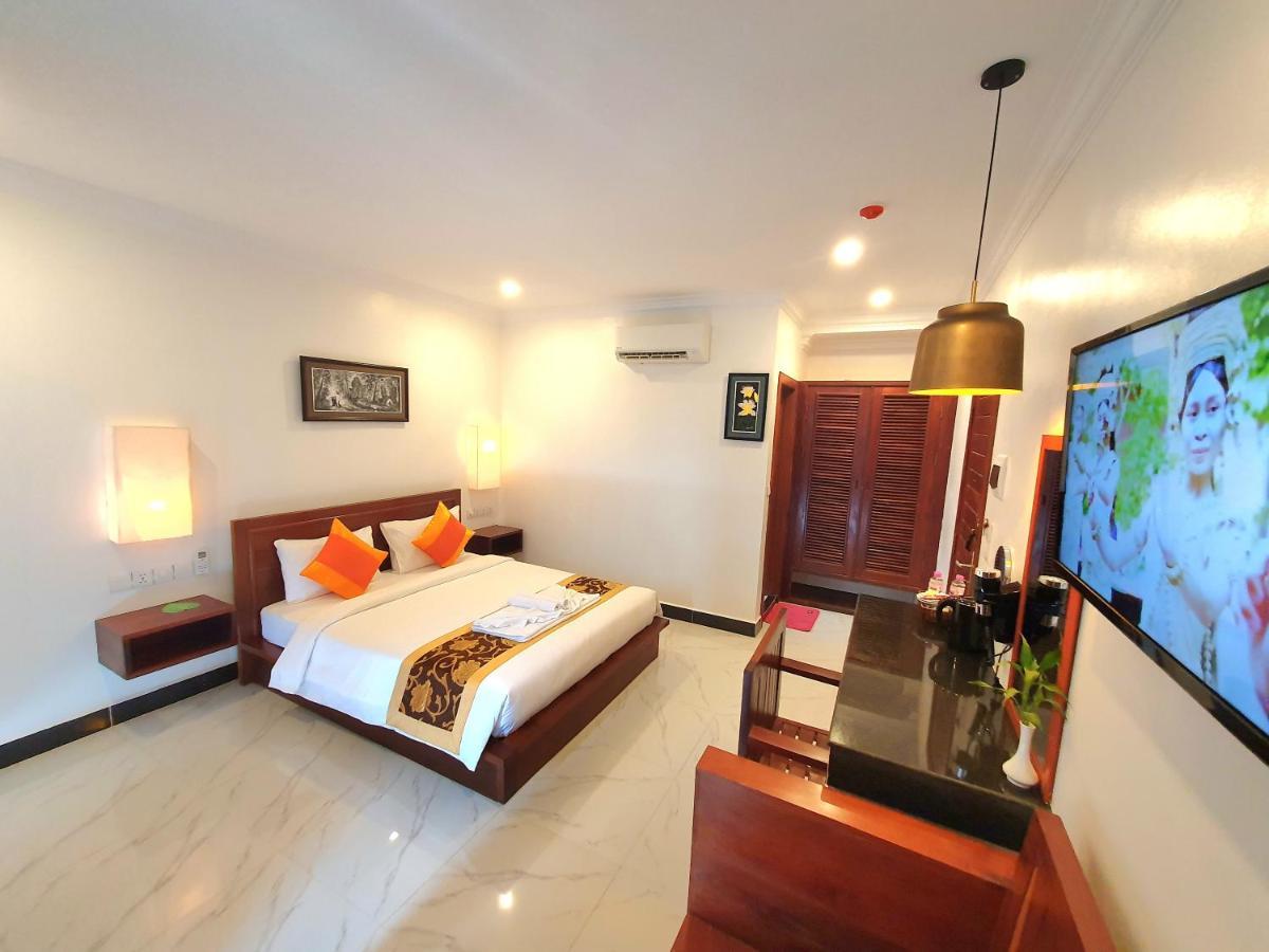 Darling Pub Hostel Siem Reap Exteriör bild