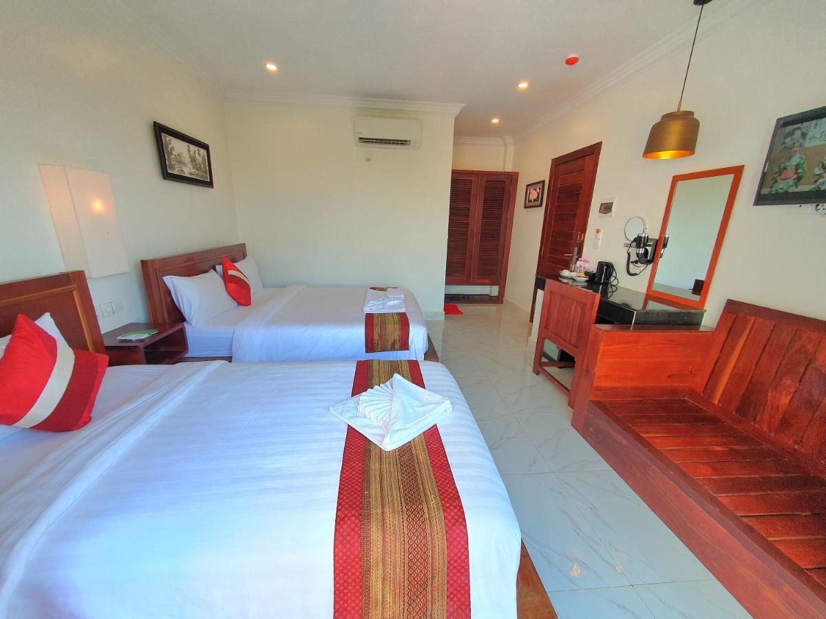 Darling Pub Hostel Siem Reap Exteriör bild