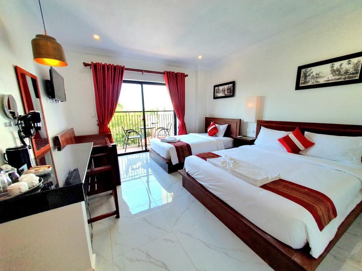 Darling Pub Hostel Siem Reap Exteriör bild