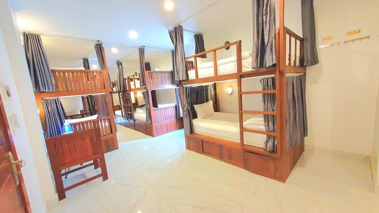 Darling Pub Hostel Siem Reap Exteriör bild